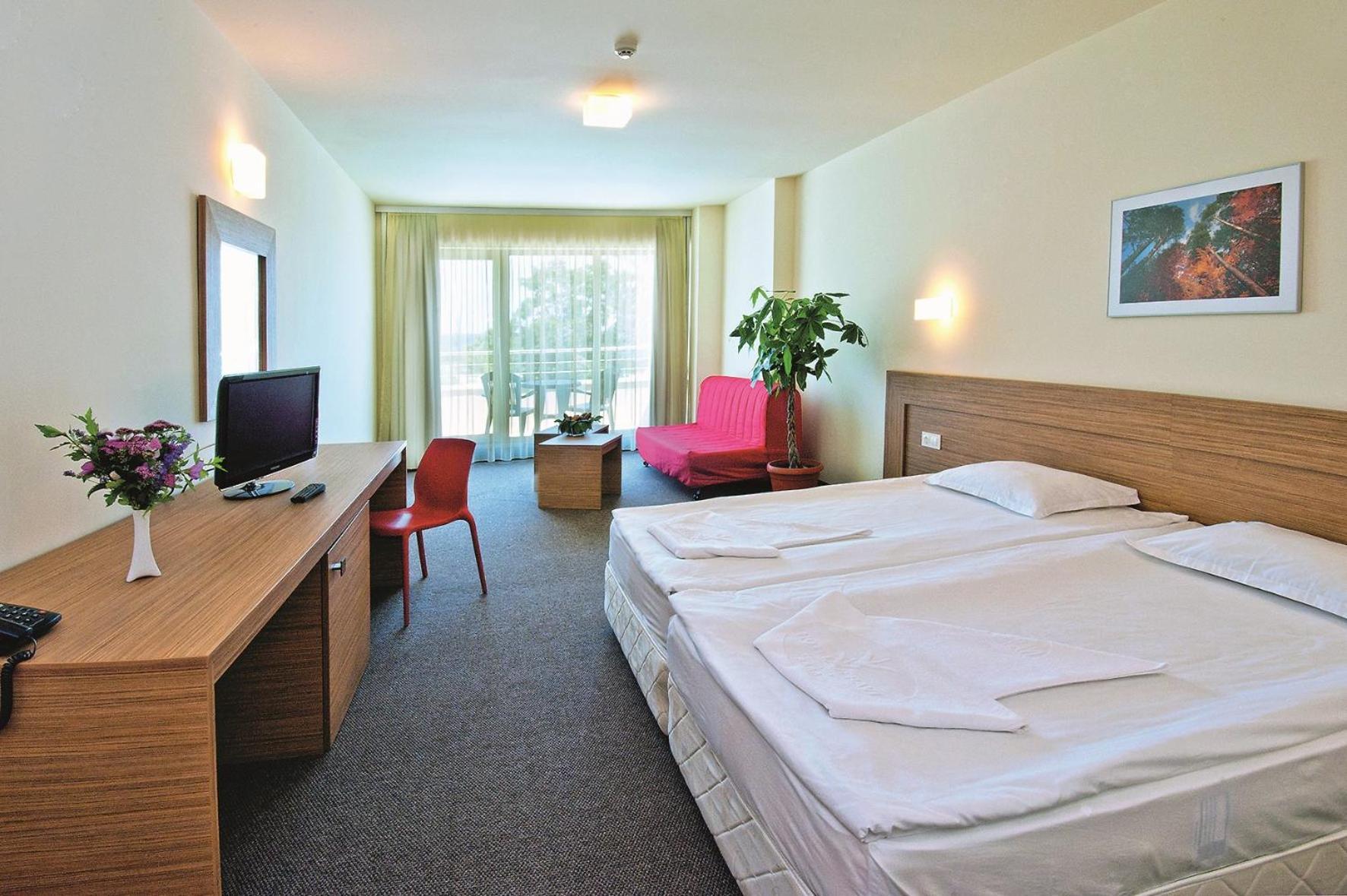 Jeravi Club Hotel Primorsko Exteriör bild